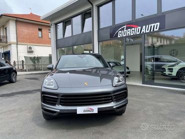 PORSCHE Cayenne Coupé 3.0 V6