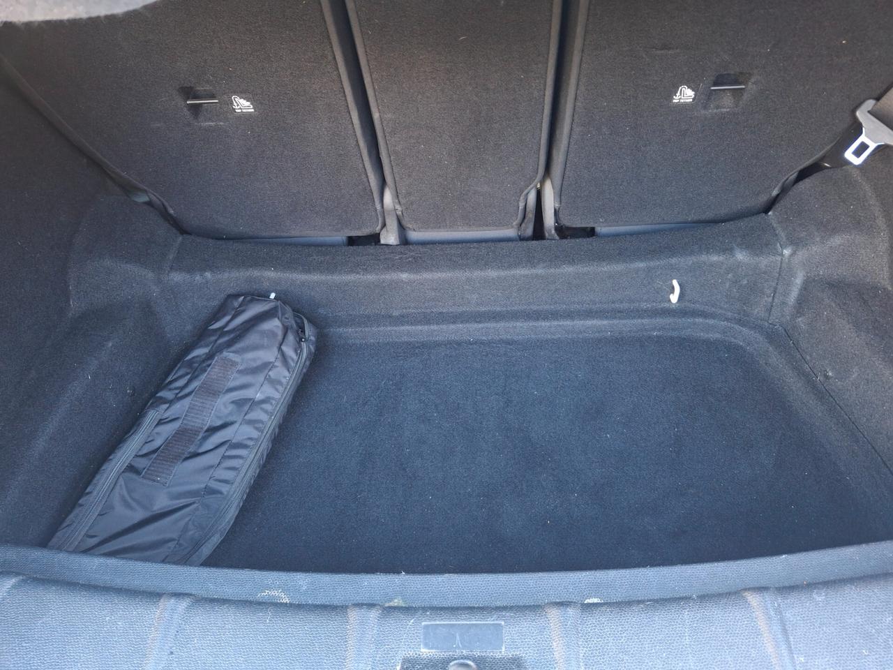 Mini Cooper D Countryman 1.6 adatto neopatentati