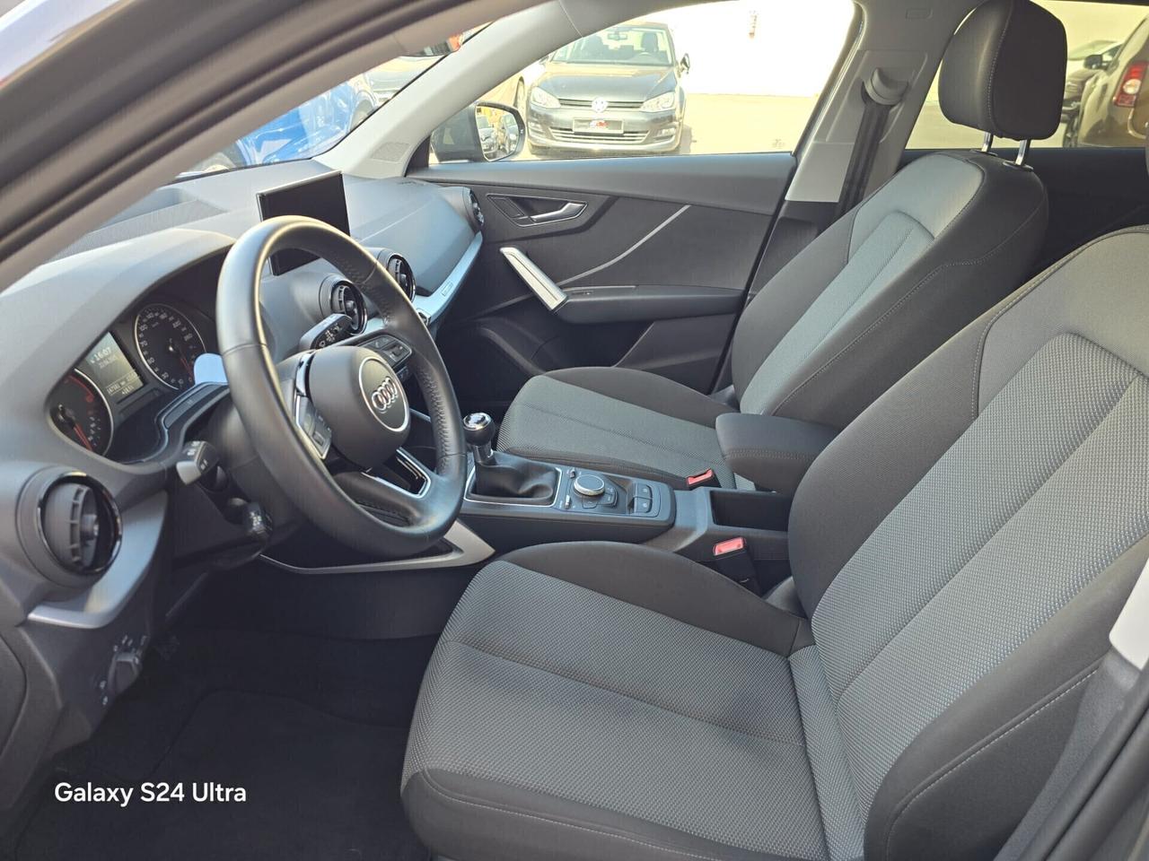 Audi Q2 30 TDI Business Design