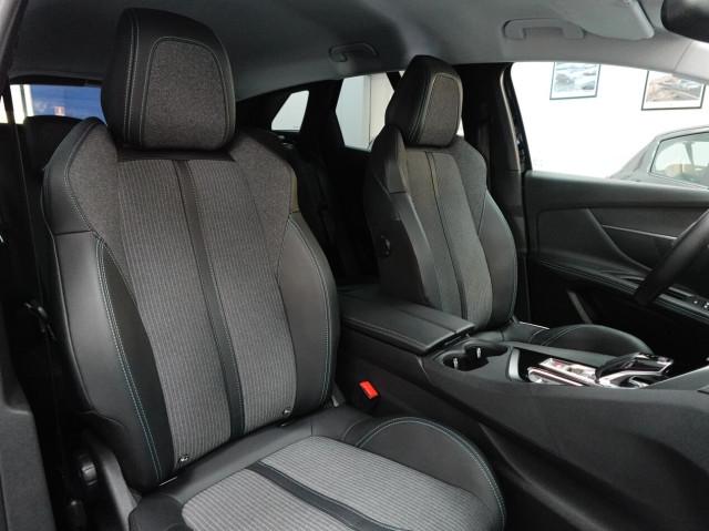 Peugeot 3008 II 1.5 BlueHDI 130 CV EAT8 ALLURE