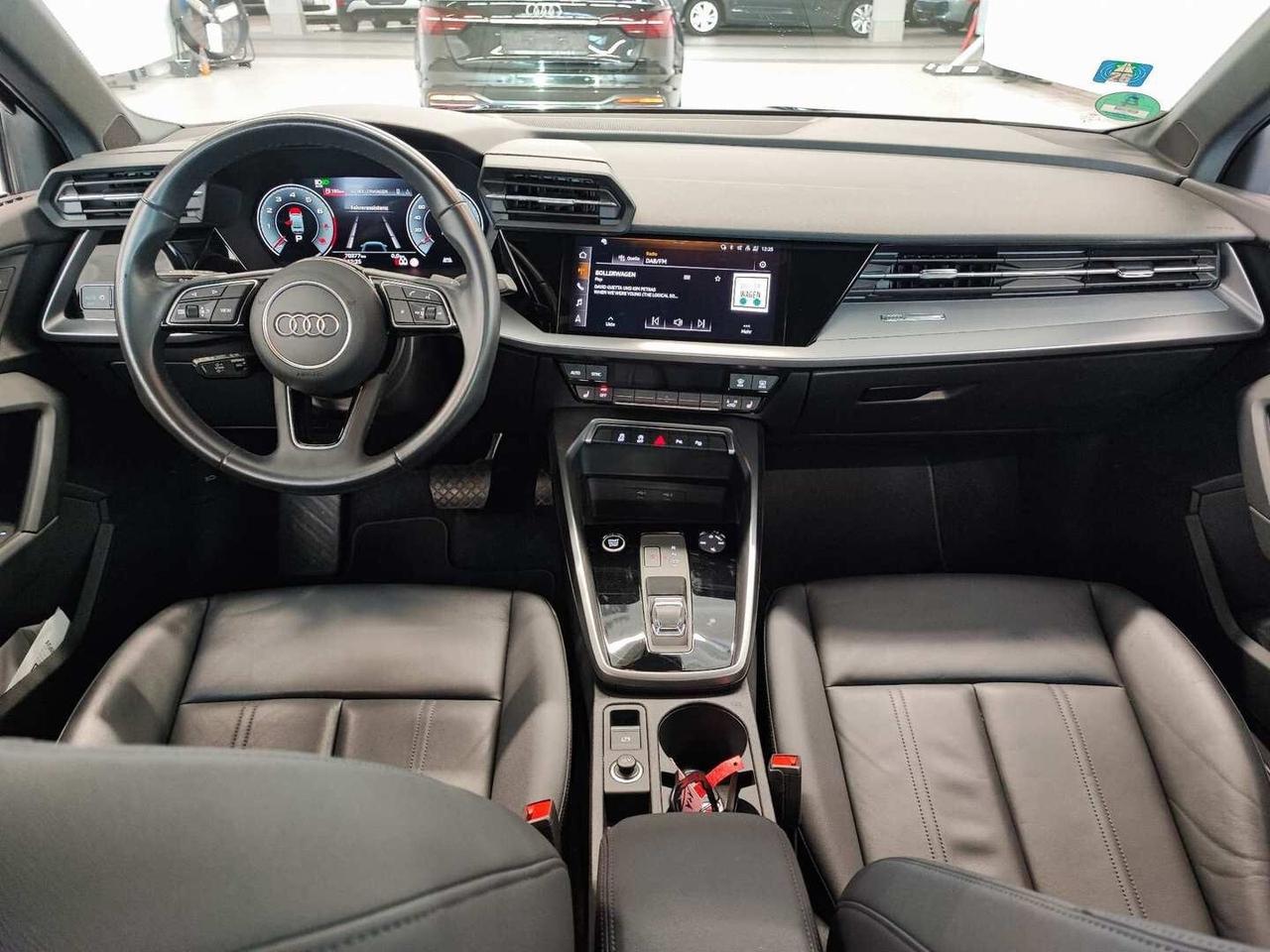 Audi A3 Sedan 35 TFSI Business Advanced