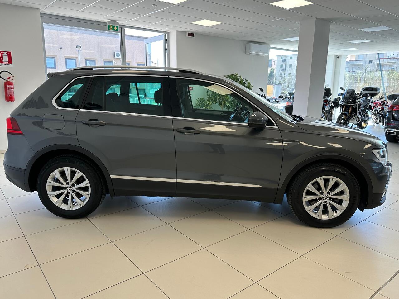 Volkswagen Tiguan 2.0 TDI 150 Cv DSG Business BlueM - 2018