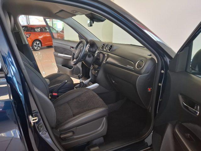 SUZUKI Vitara 1.4 Hybrid 4X4 AllGrip Top Bicolor aziendale