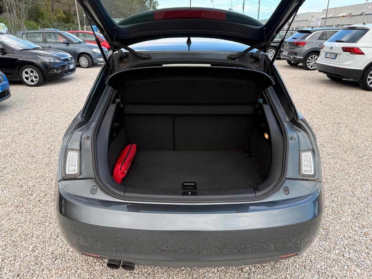 Audi A1 1.4 TFSI S tronic Ambition