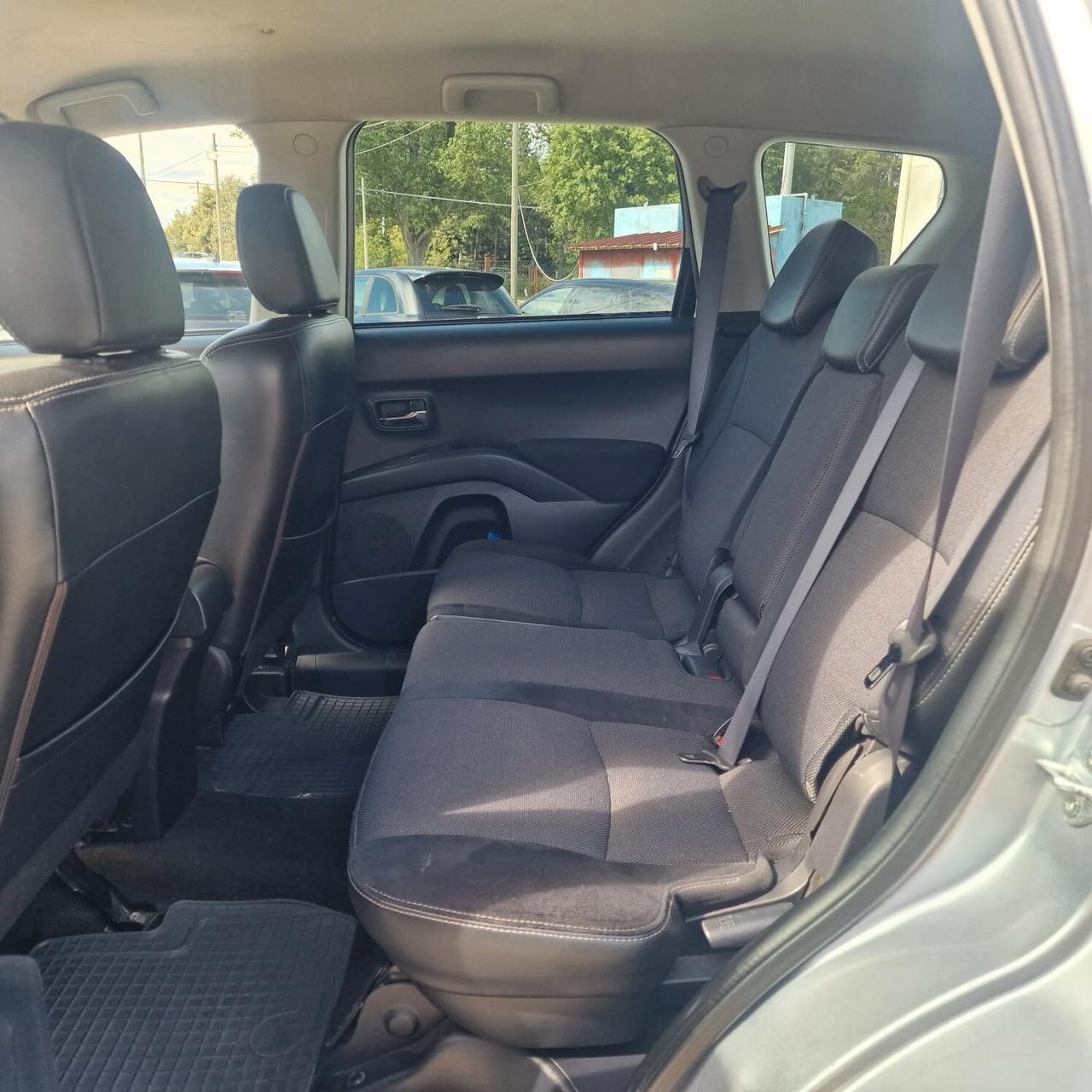 Peugeot 4007 2.2 HDi 156CV Féline 4x4 con ridotte