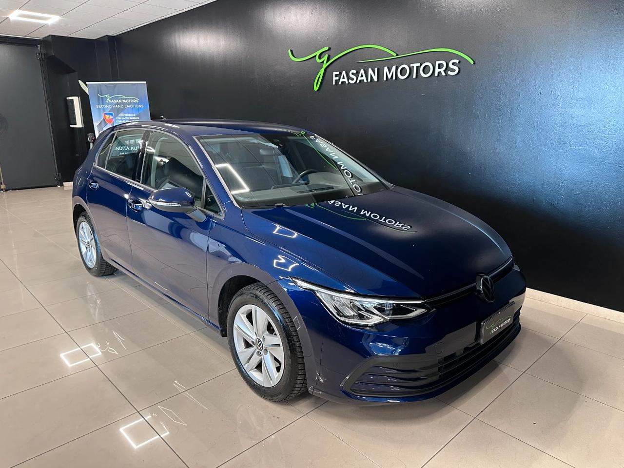Volkswagen Golf 1.5 etsi evo Life 130cv dsg