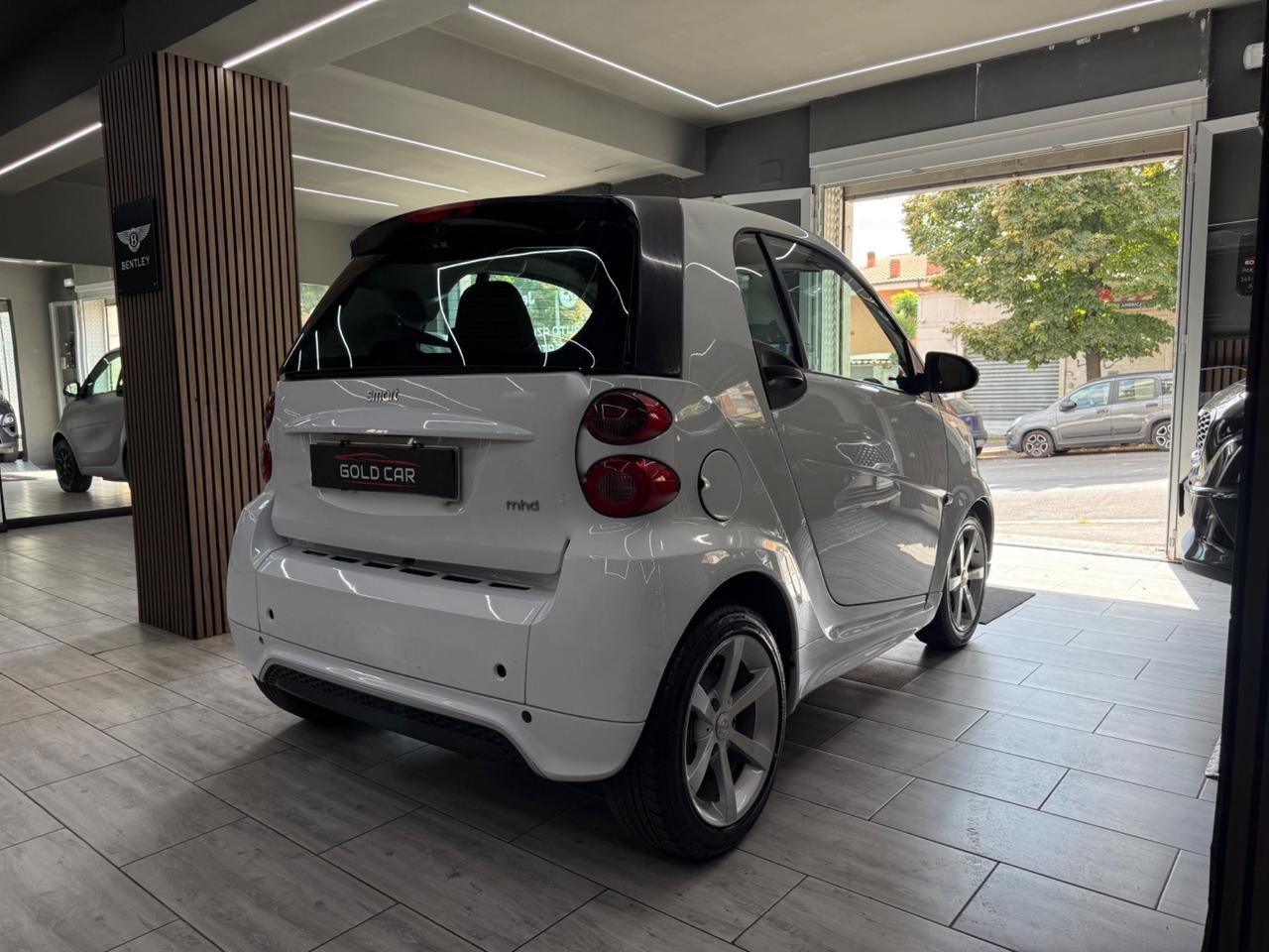 Smart ForTwo 1000 52 kW MHD coupé passion