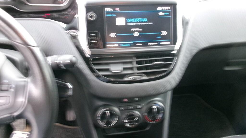 Peugeot 2008 1.2 PureTech Active