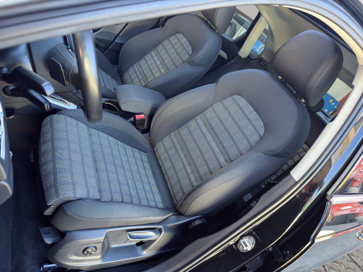 AUDI - Q3 - 2.0 TDI 150 CV S tronic quattro edition Sport