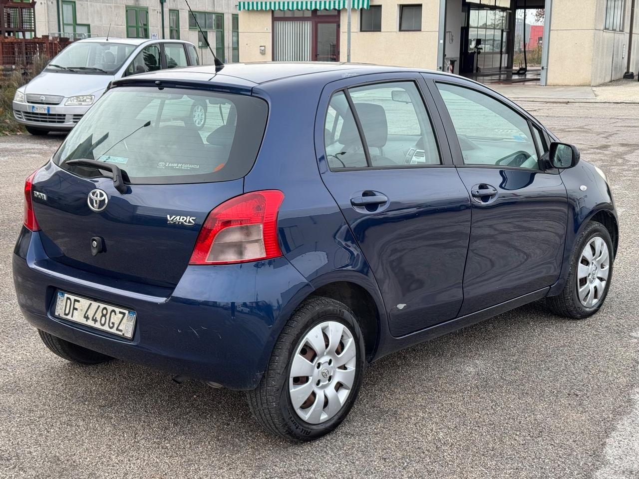 Toyota Yaris 1.0 benzina 2007