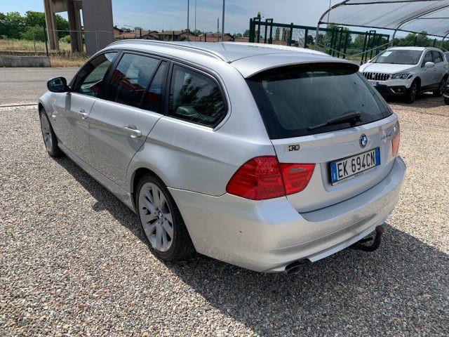 BMW 320 d cat xDrive Touring Futura