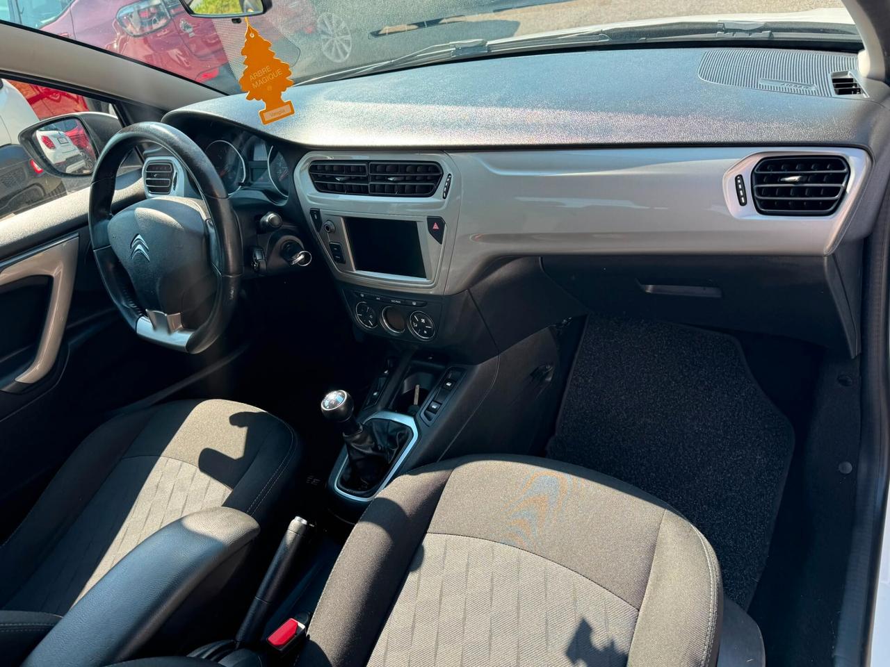 Citroen C-Elysee BlueHDi 100 Shine