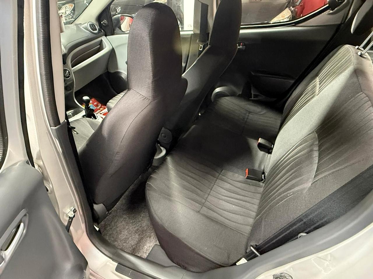 Nissan Pixo 1.0 68cv Look - 2012