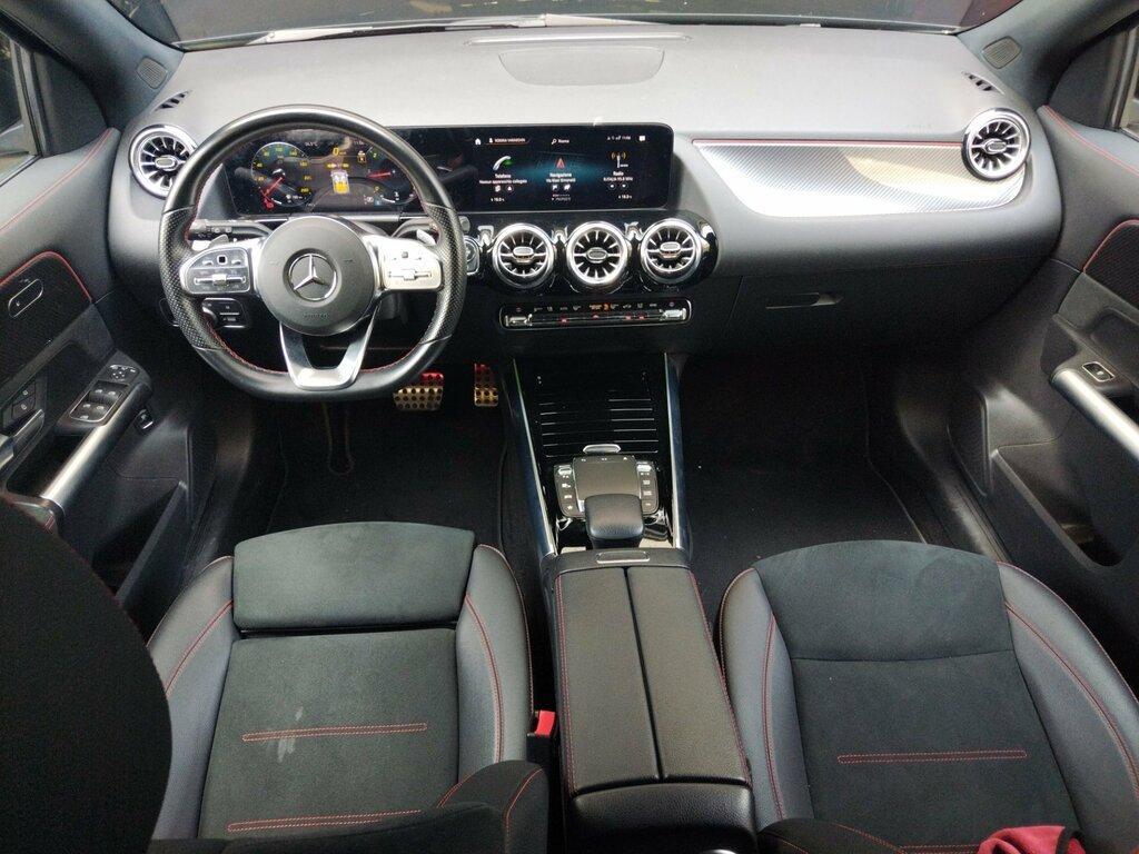 Mercedes GLA 180 180 D Premium 8G-DCT