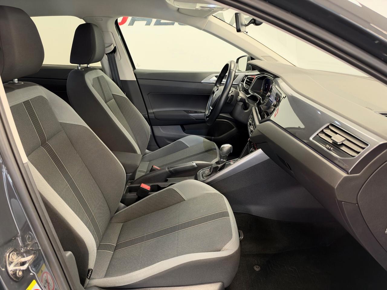 Volkswagen Polo 1.0 TSI DSG 5p. Sport Edition R LINE UNIPROP. PERFETTA