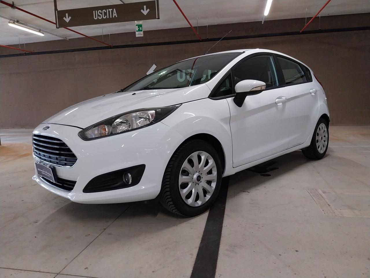 Ford Fiesta 1.5 TDCi 75CV 5 porte Titanium - ok neopatentati