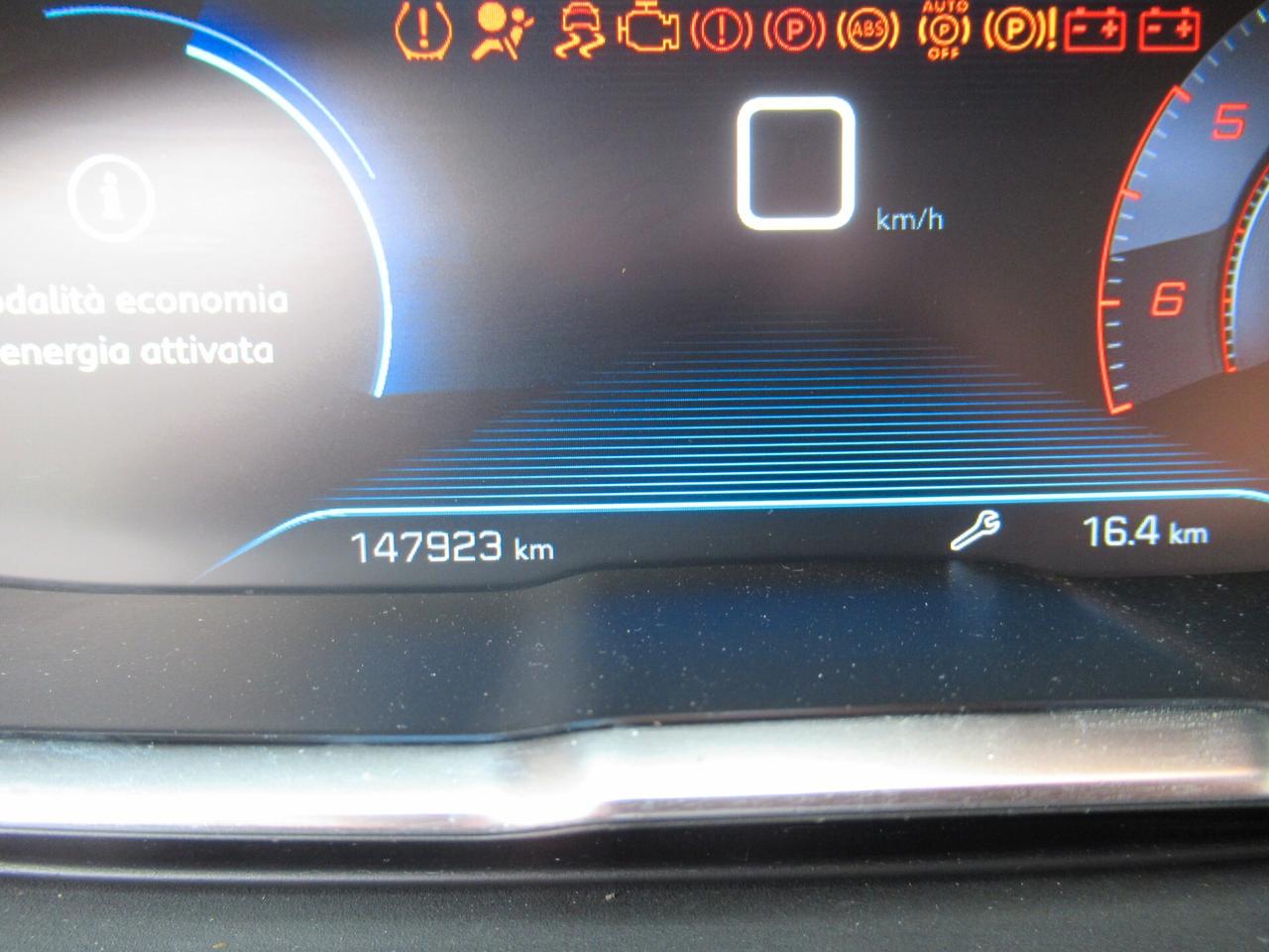 Peugeot 3008 BlueHDi 130 S&S Business