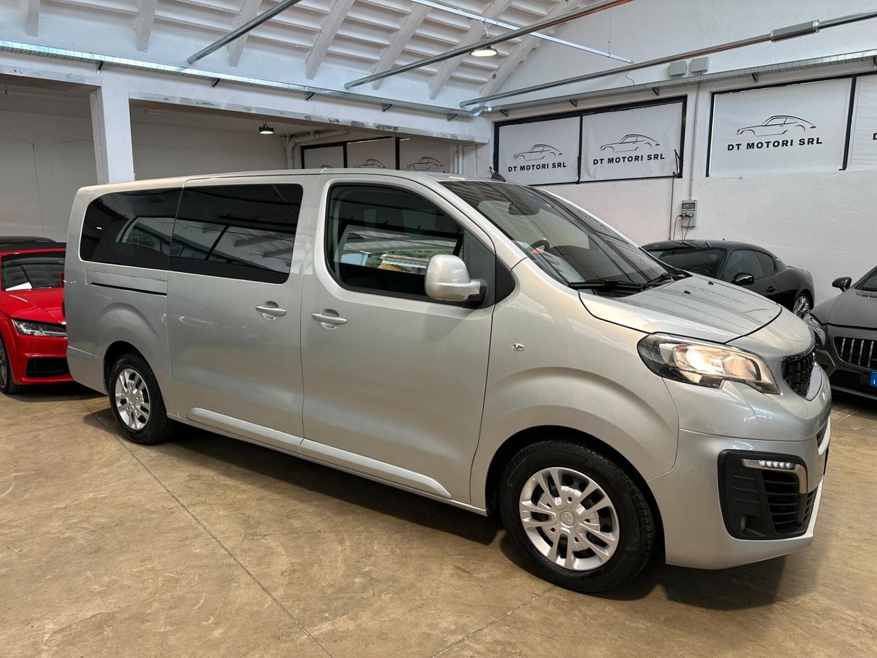 Peugeot Traveller L3 PASSO LUNGO - 9 POSTI