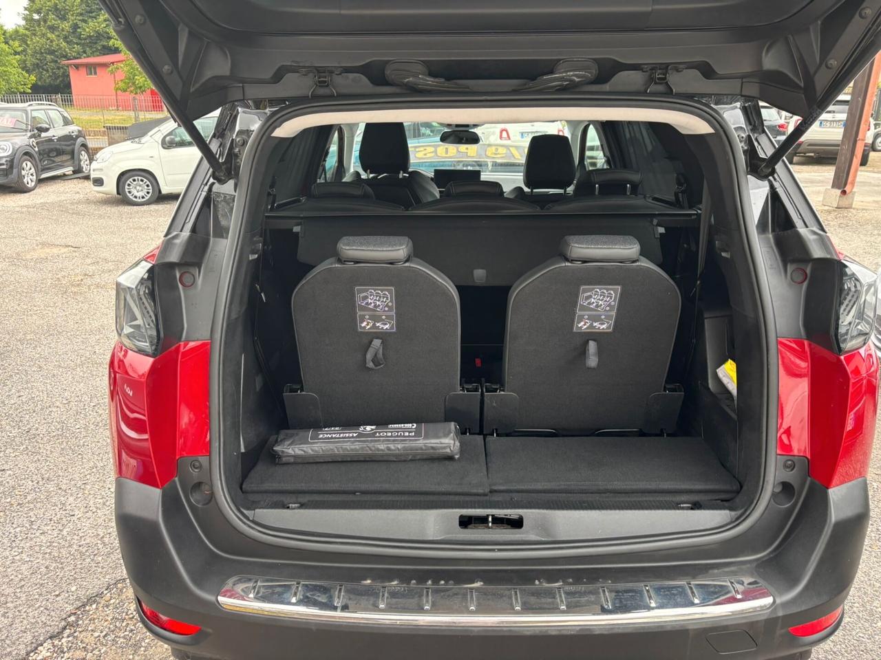 Peugeot 5008 BlueHDi 130 S&S EAT8 Allure