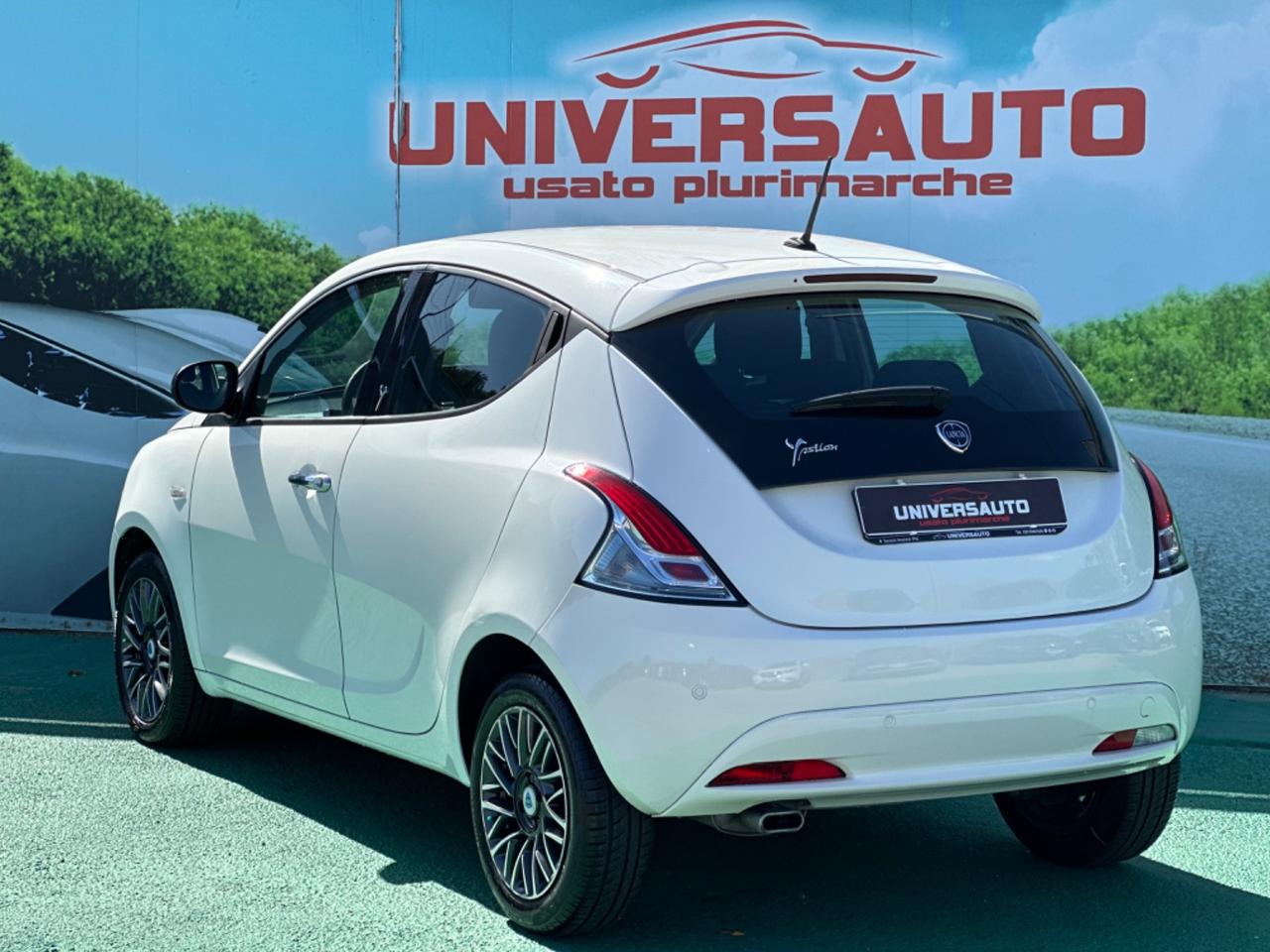 Lancia Ypsilon 1.3 MJT 95cv Gold 2016