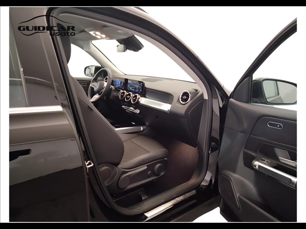 Mercedes-Benz GLB - X247 2023 - GLB 180 d Progressive Advanced auto