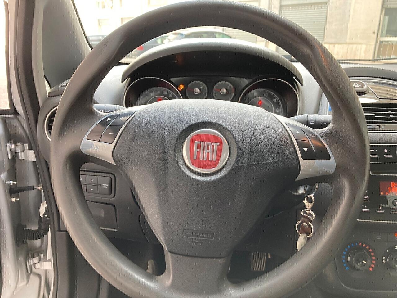 Fiat Punto Evo 1.3 mjt -x neopatentati-2010