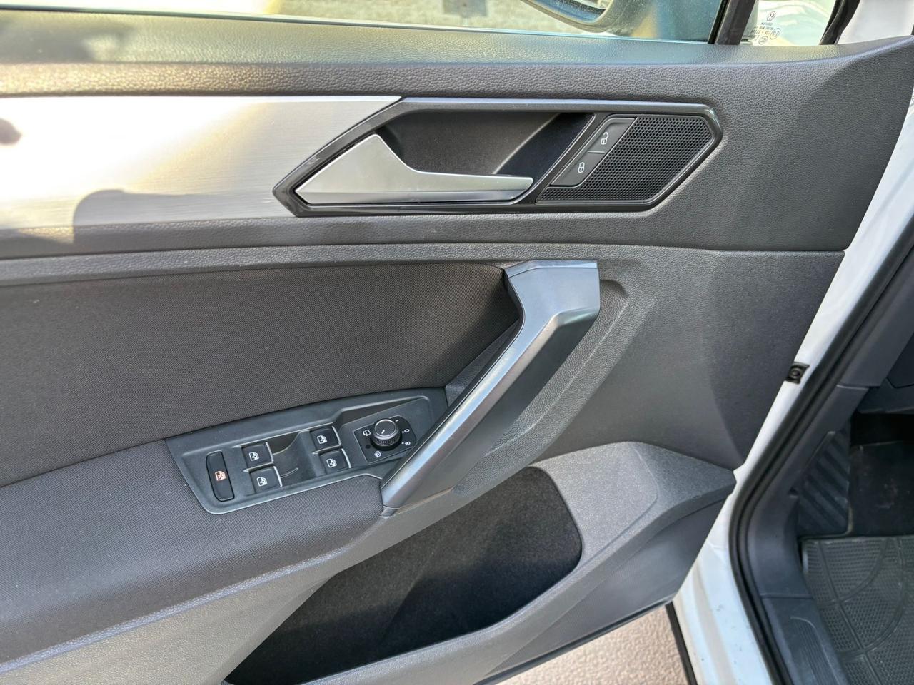 Volkswagen Tiguan 1.6 TDI SCR Sport BlueMotion Technology