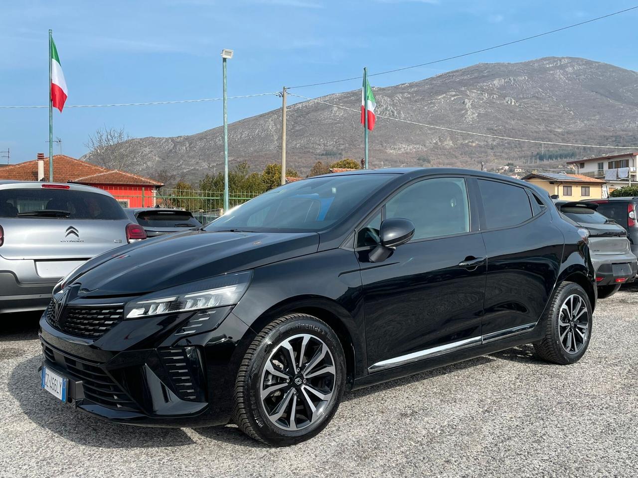 Renault Clio TCe 90 CV 5 porte Techno NAVI ''AZIENDALE''