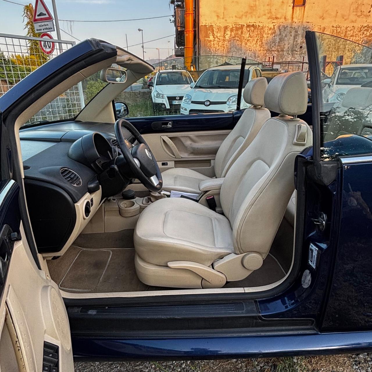 Volkswagen New Beetle 1.9 TDI 105CV Cabrio