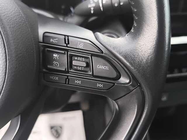 Toyota Yaris Cross 1.5 Hybrid 5p. E-CVT AWD-i Trend