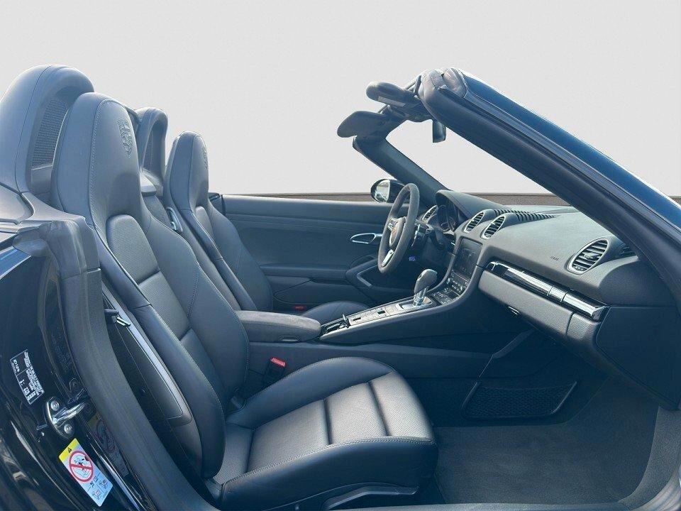 Porsche 718 Spyder Boxster 2.0 Style Edition