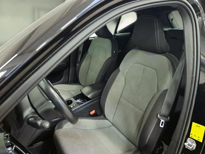 VOLVO XC40 T5 Plug-in Hybrid auto Recharge Inscription Expression