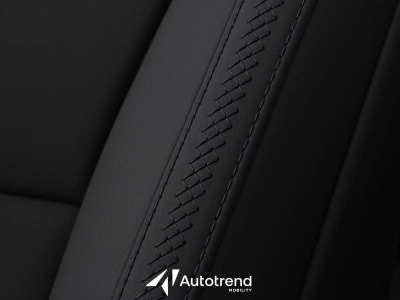 Volvo XC90 Plug-In Hybrid T8 310+145 CV AWD Ibrido Plug-In Automatica Plus Dark 7 Posti