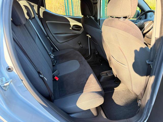 LANCIA Ypsilon 1.2 69 CV 5 porte Gold