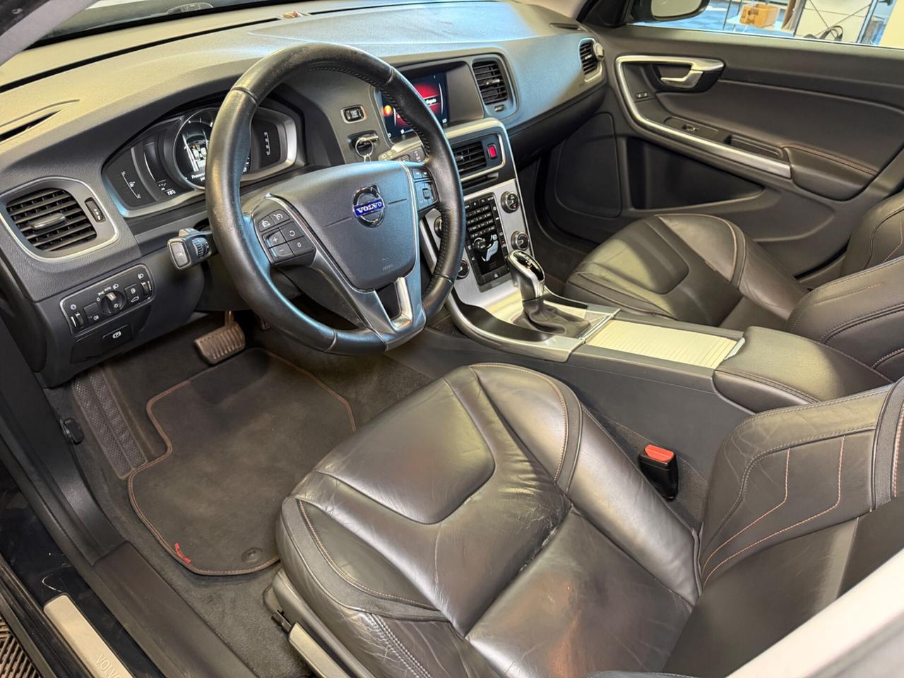 Volvo V60 D2 Geartronic Ocean Race