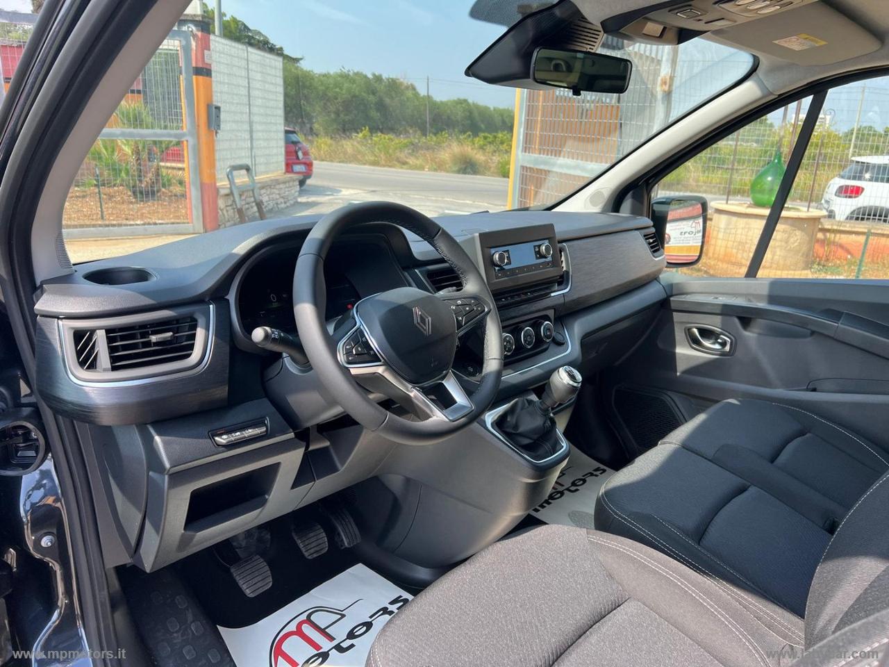 RENAULT TRAFIC EQUILIBRE MY24 2.0 DCI 150CV 9 POSTI KM 0