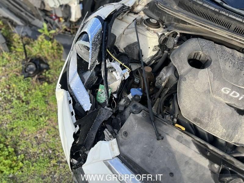 Hyundai Veloster 1.6 GDI DCT Comfort GPL - INCIDENTATA