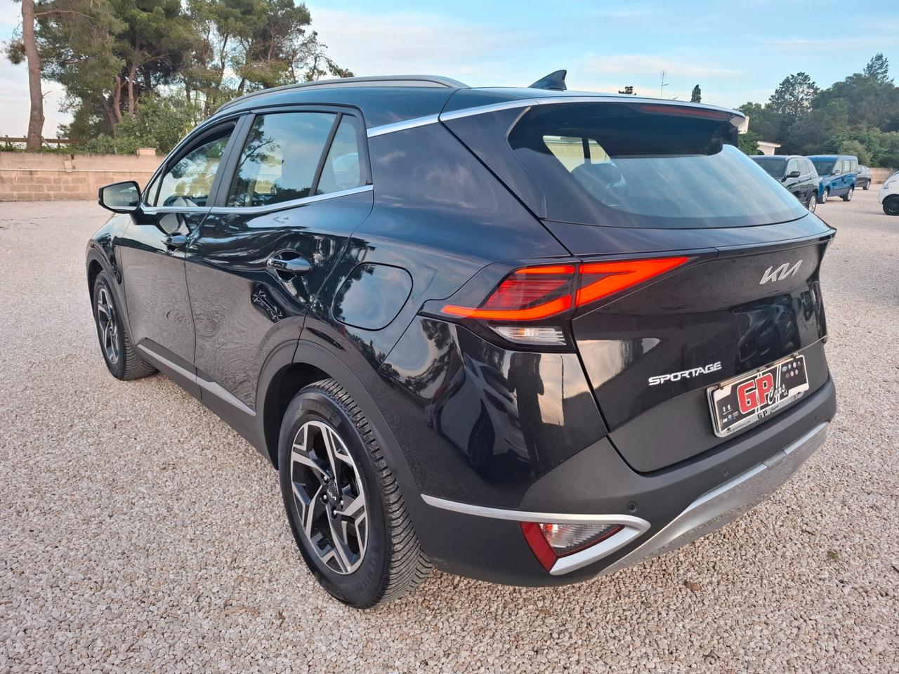Kia Sportage 1.6 CRDI-136cv*B-LED*NAVY*VIRTUAL