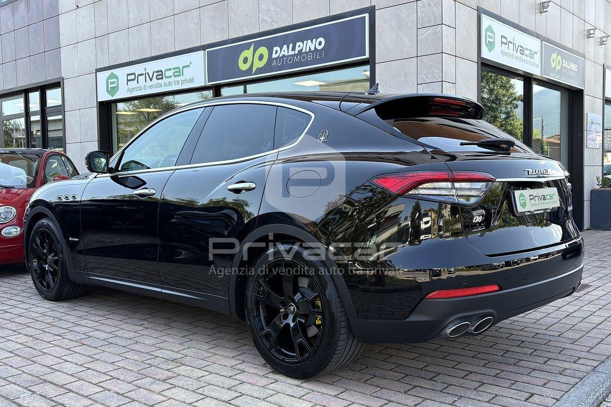 MASERATI Levante V6 AWD Granlusso