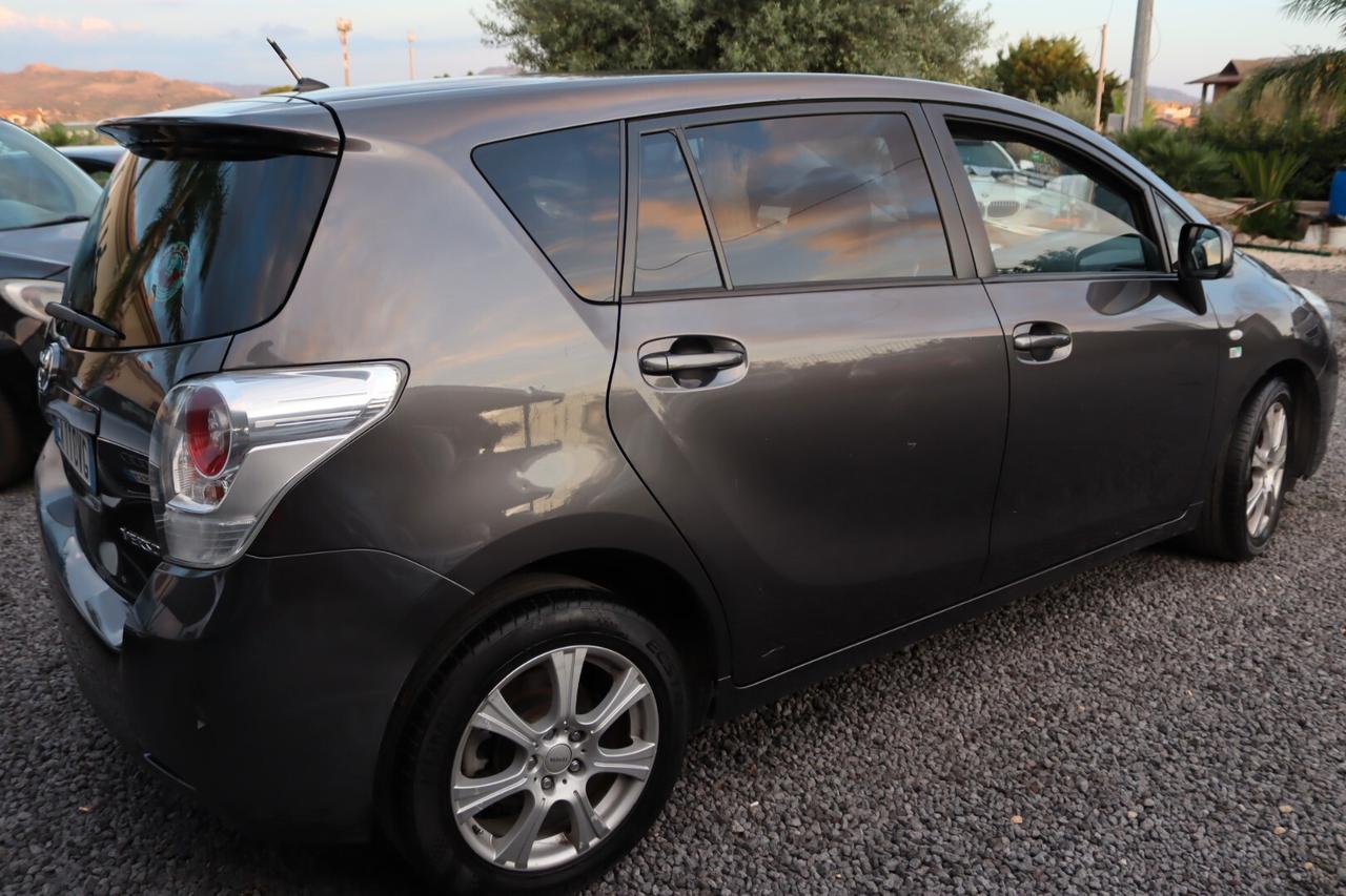 Toyota Verso 2.0 D Style 7 posti