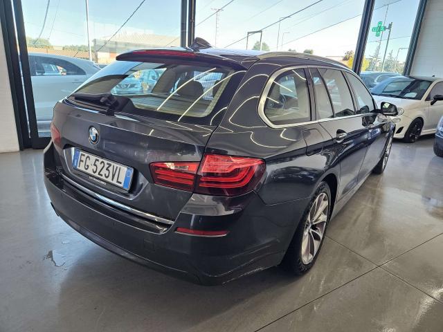 BMW 525 525d Touring xdrive Luxury auto E6