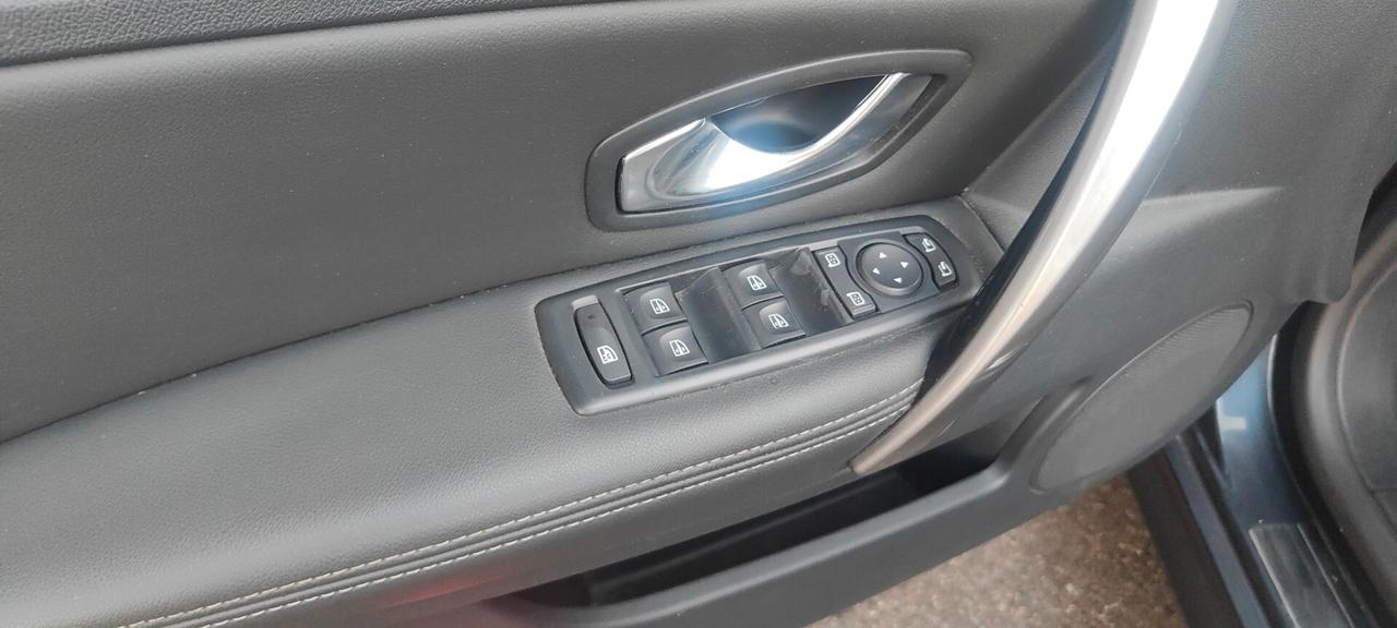 Renault Laguna 2.0 dCi 175CV SporTour Proactive 4Control ESM