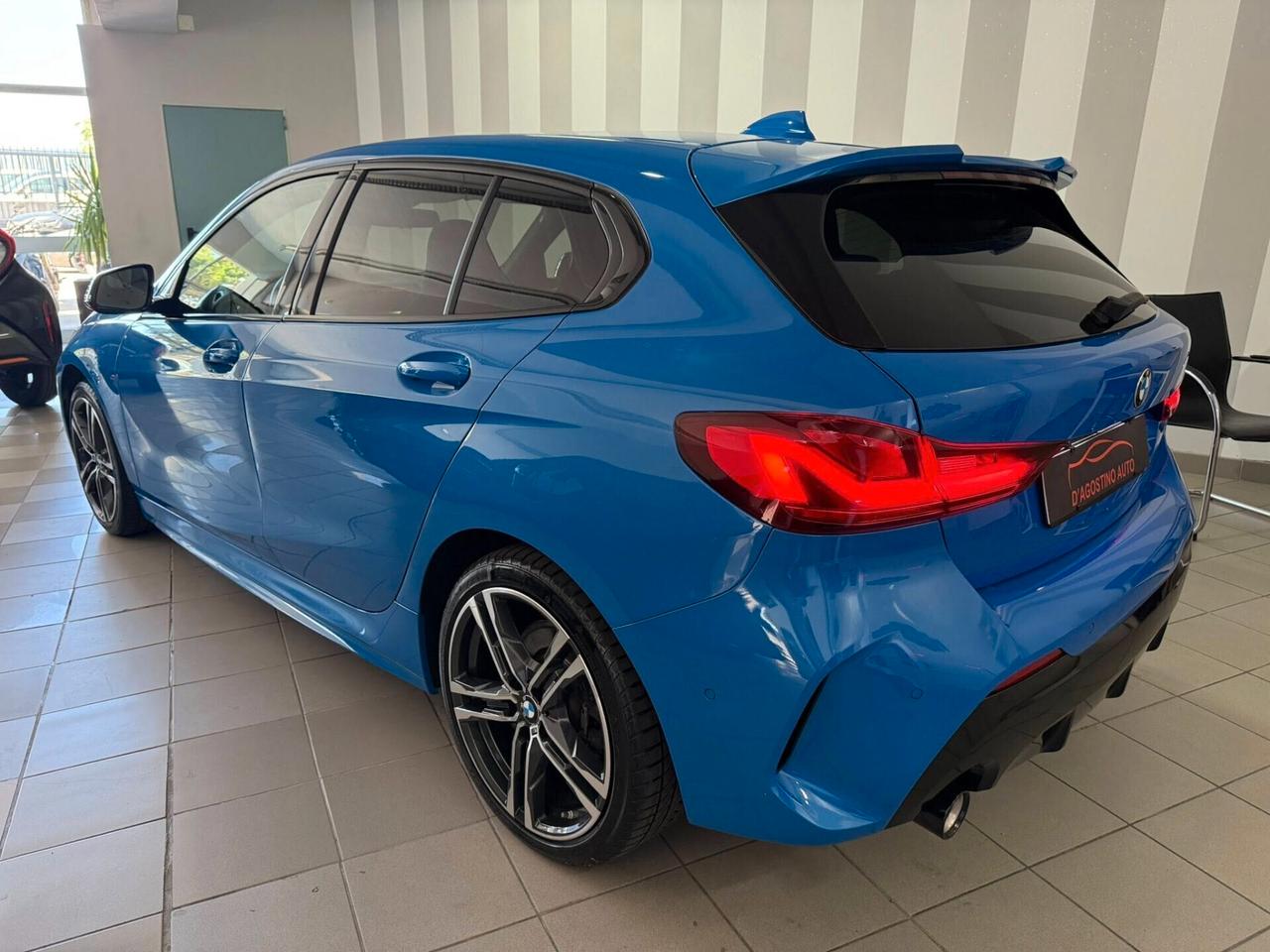 Bmw 118 118d 5p. Msport