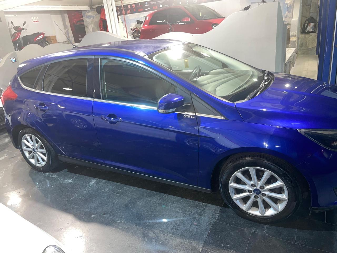 Ford Focus 1.6 120 CV GPL Titanium