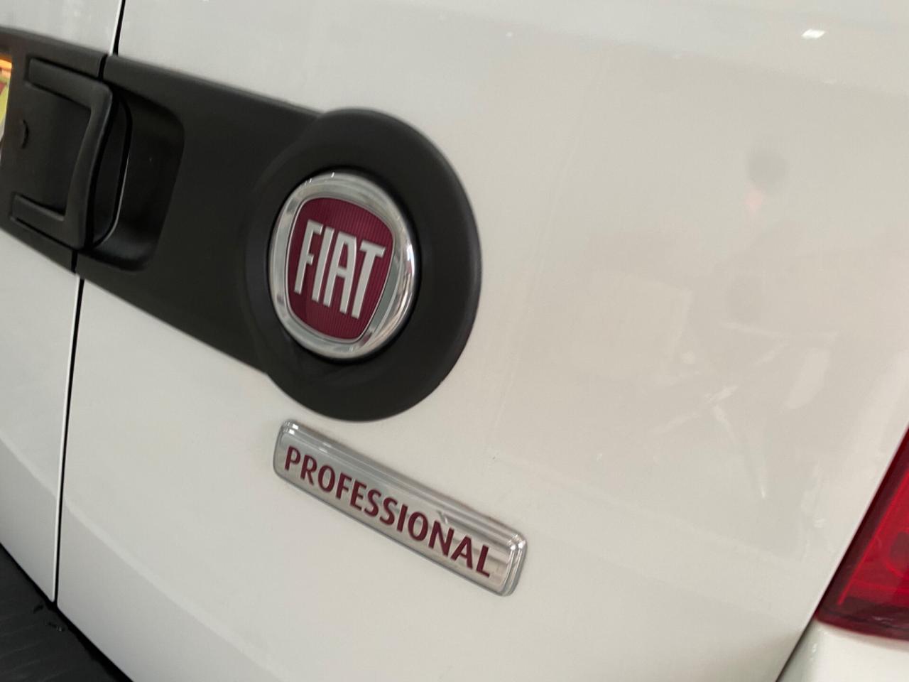 Fiat Doblò 1.3 MJT 95CV 3POSTI PROFESSIONAL NAVI2020