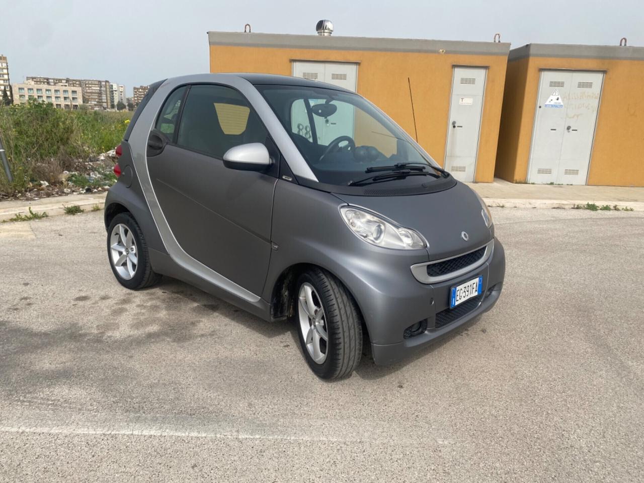 Smart ForTwo 1000 52 kW coupé passion