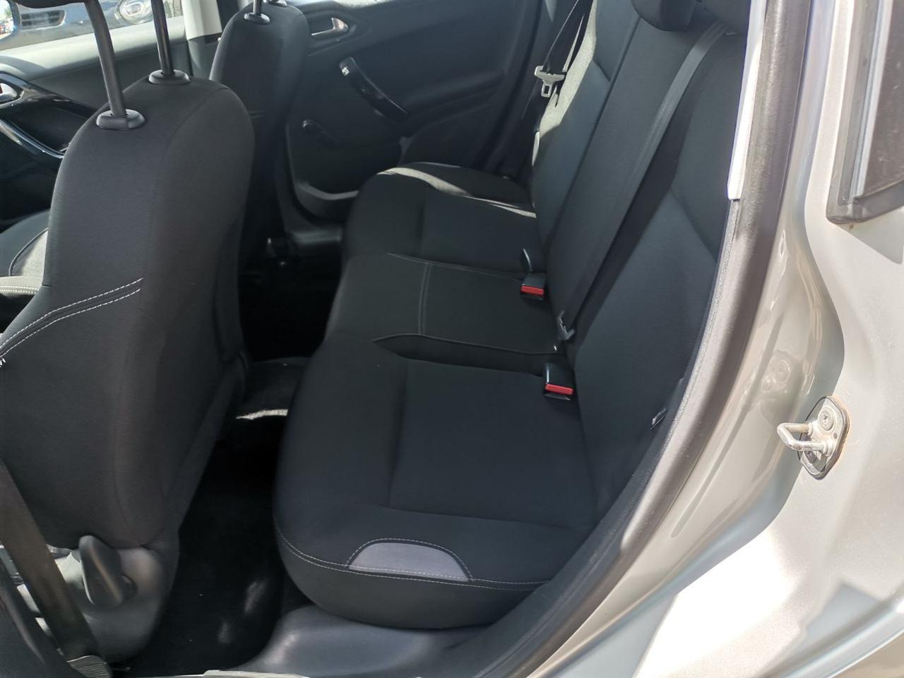 Peugeot 208 BlueHDi 75 S&S 5 porte Active