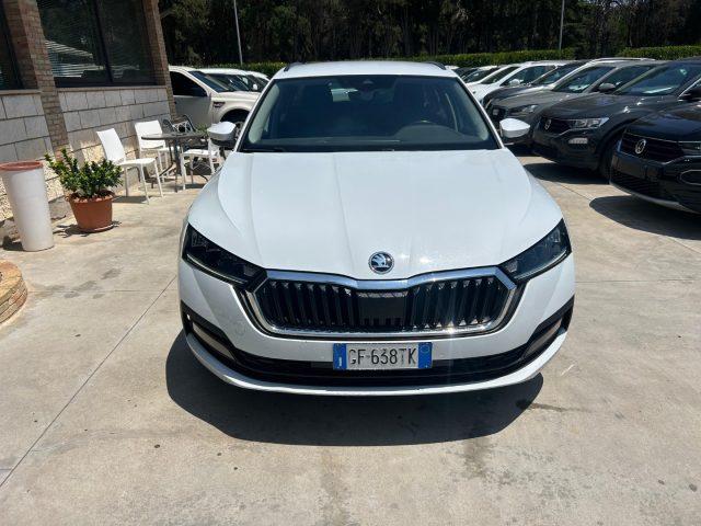 SKODA Octavia 2.0 TDI EVO SCR DSG Wagon Ambition