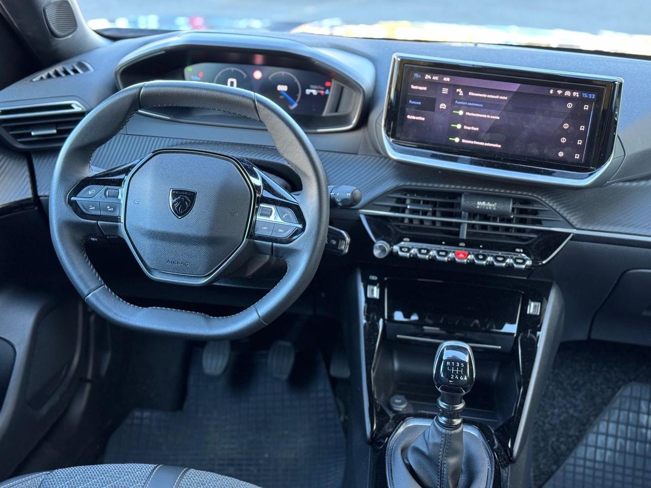 Peugeot 2008 Allure 1.2 PureTech 100 #9335