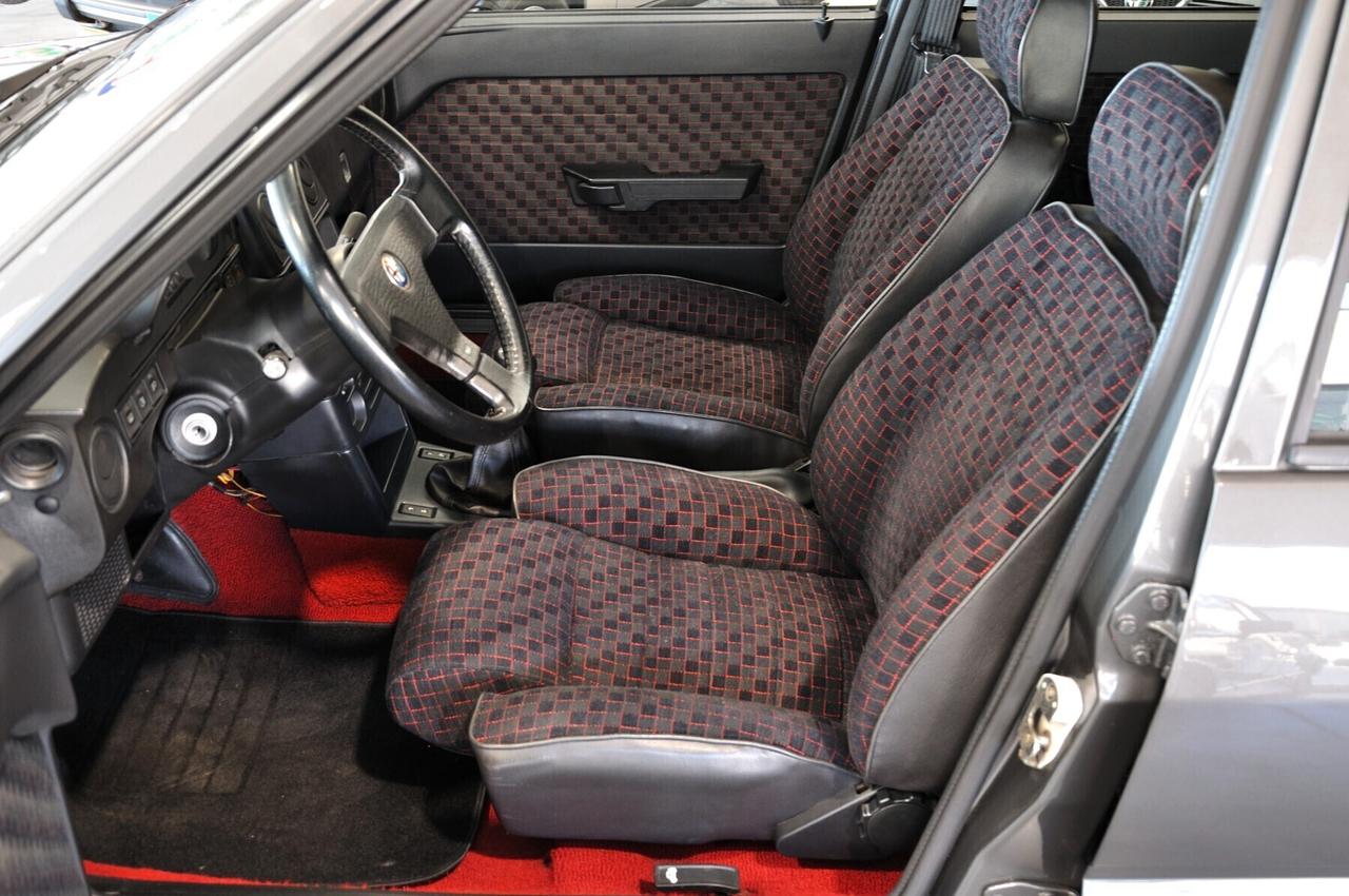 Alfa Romeo 33 1.7 Quadrifoglio Verde ASI